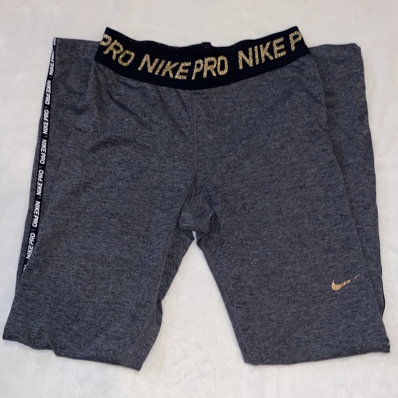 Nike Dri Fit leggings - Picture 2 of 3